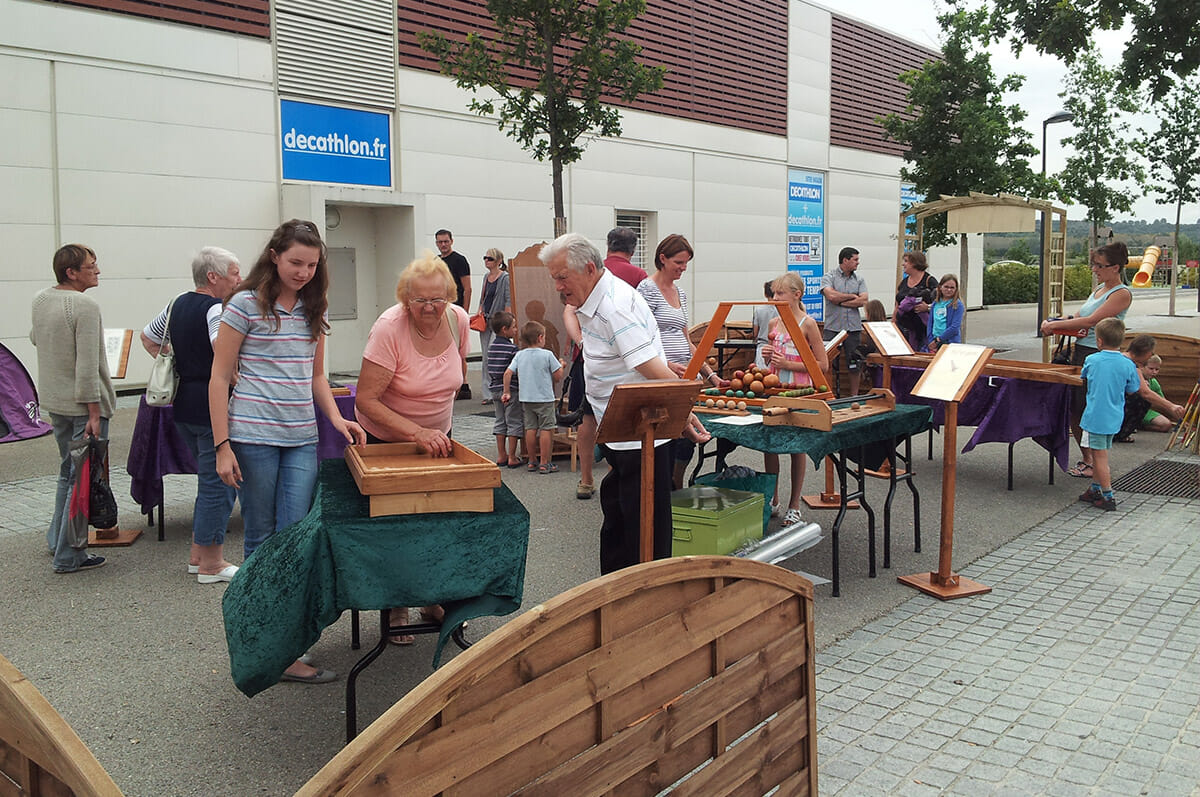 Espace de jeux en bois