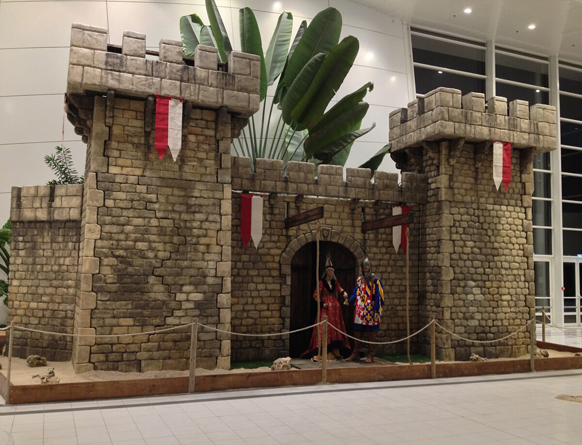 Décor Moyen-âge avec son château