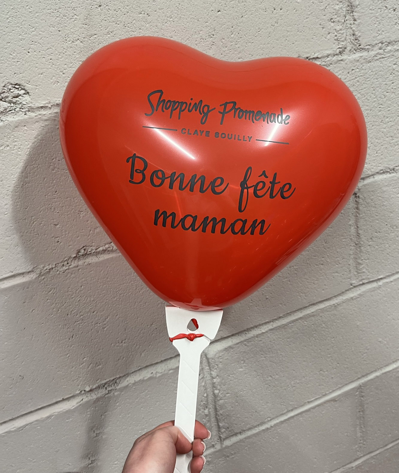 Animation Fête des mères : distributions de ballons